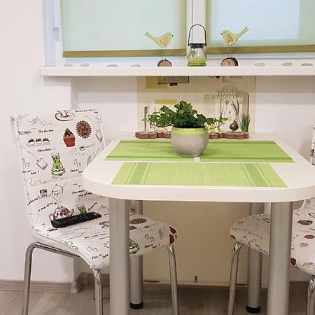 Green Apartman Târgu-Mureş Esterno foto