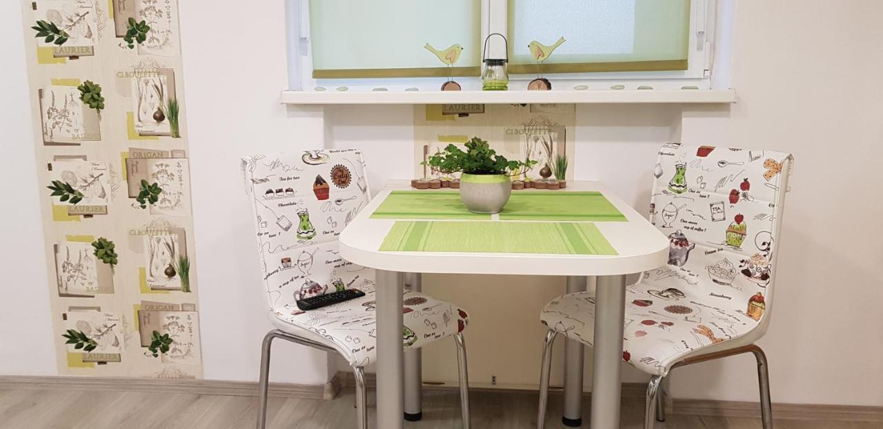 Green Apartman Târgu-Mureş Esterno foto