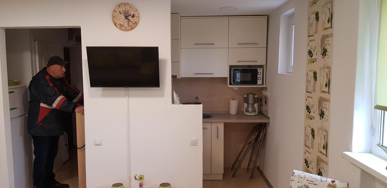 Green Apartman Târgu-Mureş Esterno foto